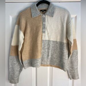 Color Block Collar Sweater With Buttons Size Small Used 1X Excellent Condition